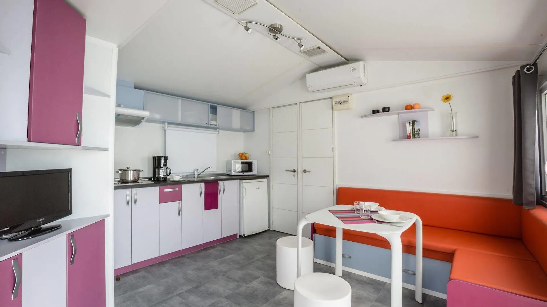 Camping Torre De La Mora Tarragona